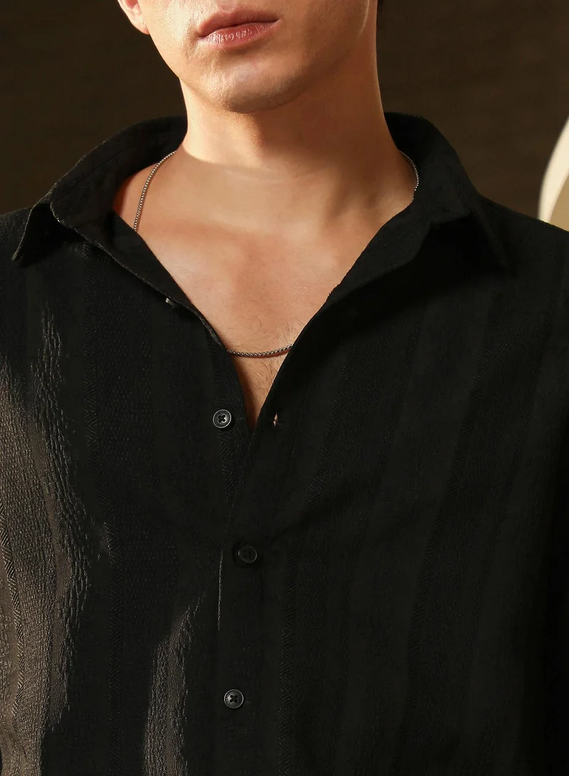 Campus Sutra Campus Sutra Men's Onyx Black Duo-Panel Jacquard Shirt | Spread Collar , Long  Cuffed Sleeves , Button Closure | Solid Jacquard | Polyester Blend Shirt For Casual Wear