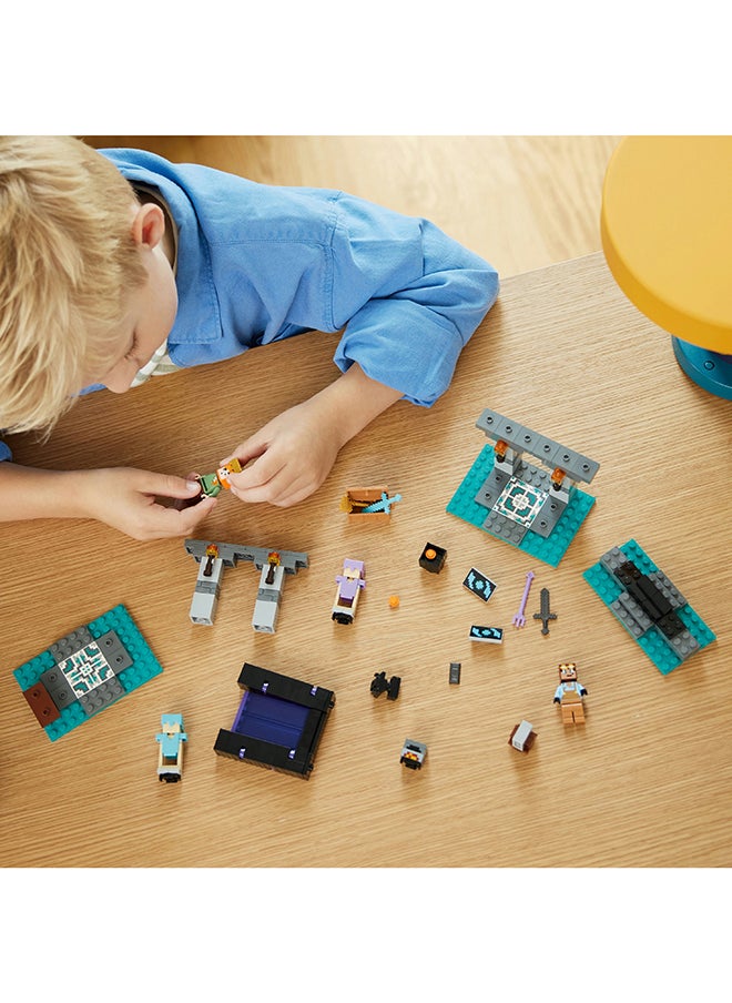 LEGO Minecraft The Armoury Building Toys for Kids, Boys & Girls aged 7 Plus Featuring Character Figures including Alex with a Diamond Sword, Weapons Set, Role-Play Gifts for Gamers 21252  - Image 4