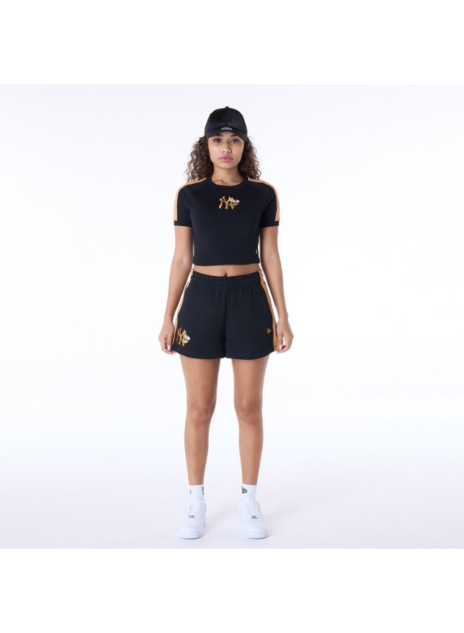 NEW ERA WMNS MLB FLORAL CROP TEE NEYYAN  BLK - Image 4