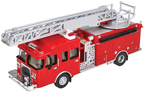 Walthers SceneMaster Heavy-Duty Ladder Truck - Image 1