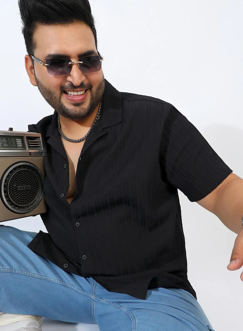 انستافاب بلس قميص مقلم بتصميم ذاتي باللون الأسود الفحمي للرجال