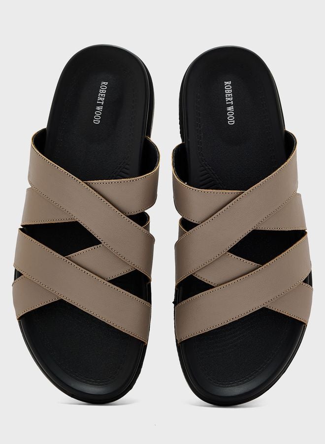 روبرت وود صنادل بأربطة مريحة للقدم - Image 4