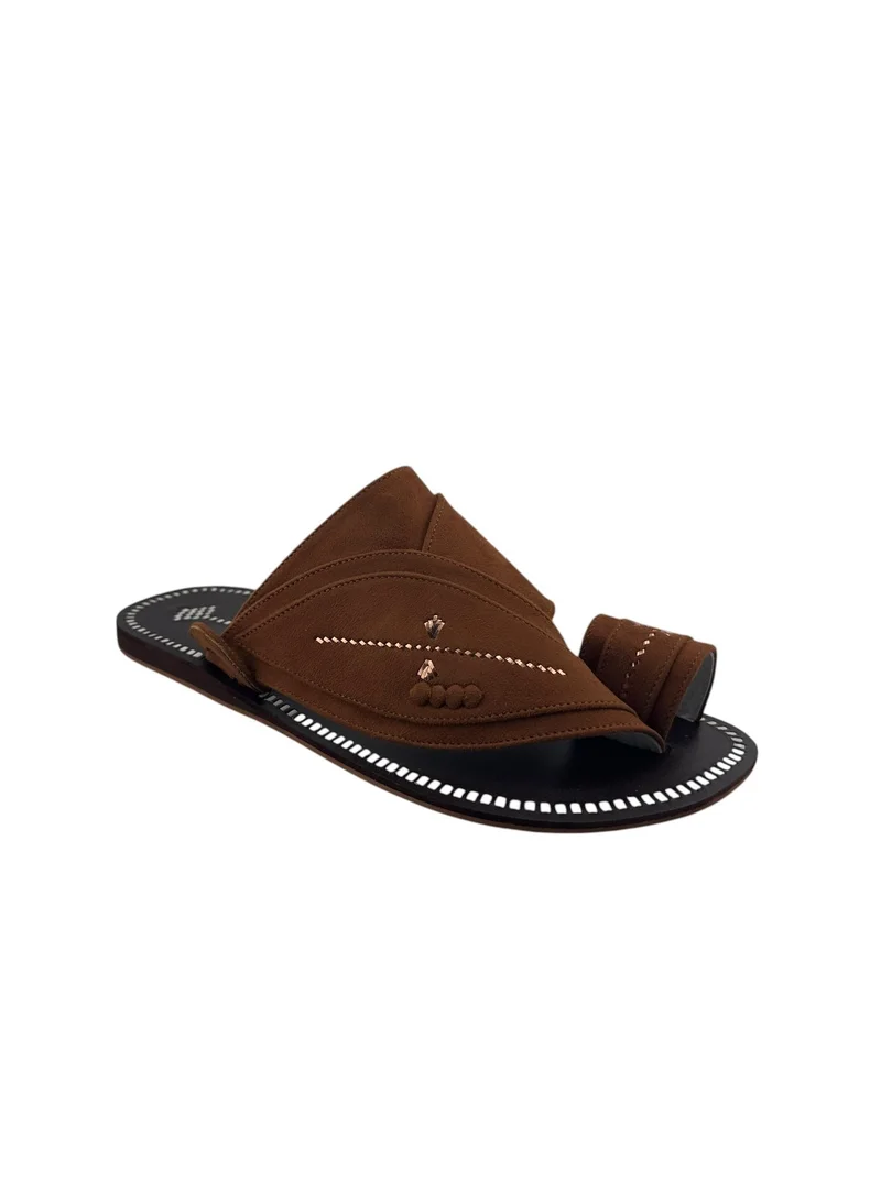 AL Fanoos Handcrafted heritage leather slippers