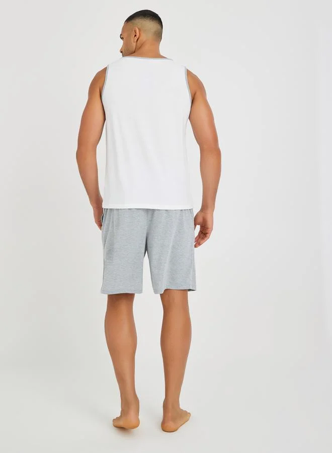 Styli Styli Knitted Shorts with Print and Piping Detail