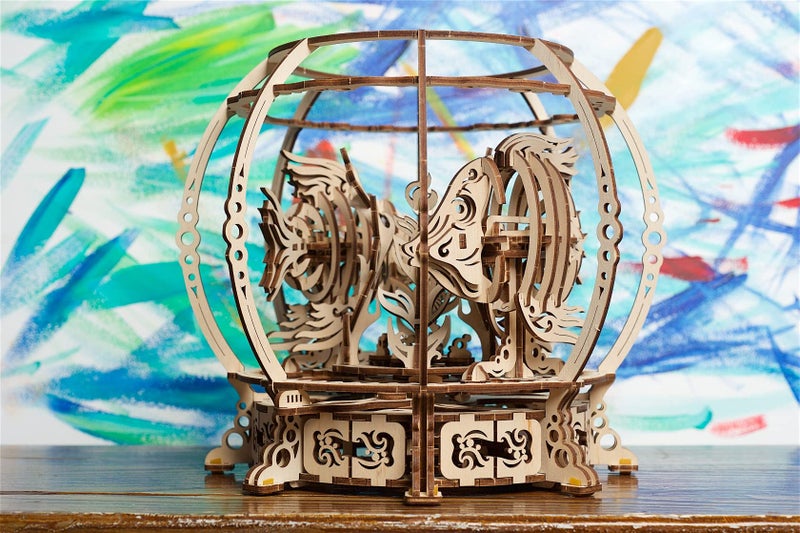UGEARS مجسمات 3D ميكانيكية من UGEARS - فكرة ألغاز خشبية 3D إبداعية - مجموعة نموذج حوض السمك الخشبي - لغز خشبي فريد - ألغاز 3D لمجموعة بناء البالغين والأطفال - Image 4