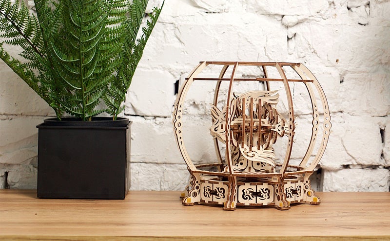 UGEARS مجسمات 3D ميكانيكية من UGEARS - فكرة ألغاز خشبية 3D إبداعية - مجموعة نموذج حوض السمك الخشبي - لغز خشبي فريد - ألغاز 3D لمجموعة بناء البالغين والأطفال - Image 5
