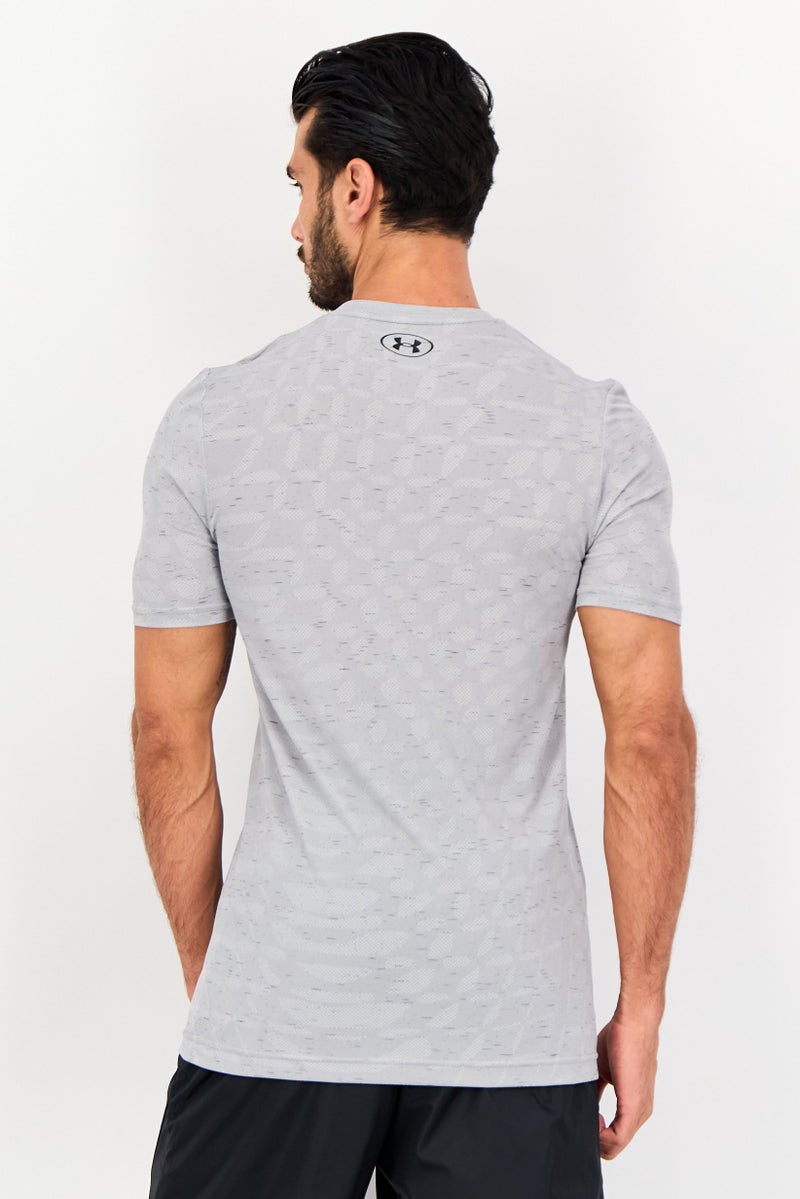 UNDER ARMOUR تي شيرت رياضي للرجال بأكمام قصيرة مناسب في الهواء الطلق، رمادي مائل إلى البياض - Image 4