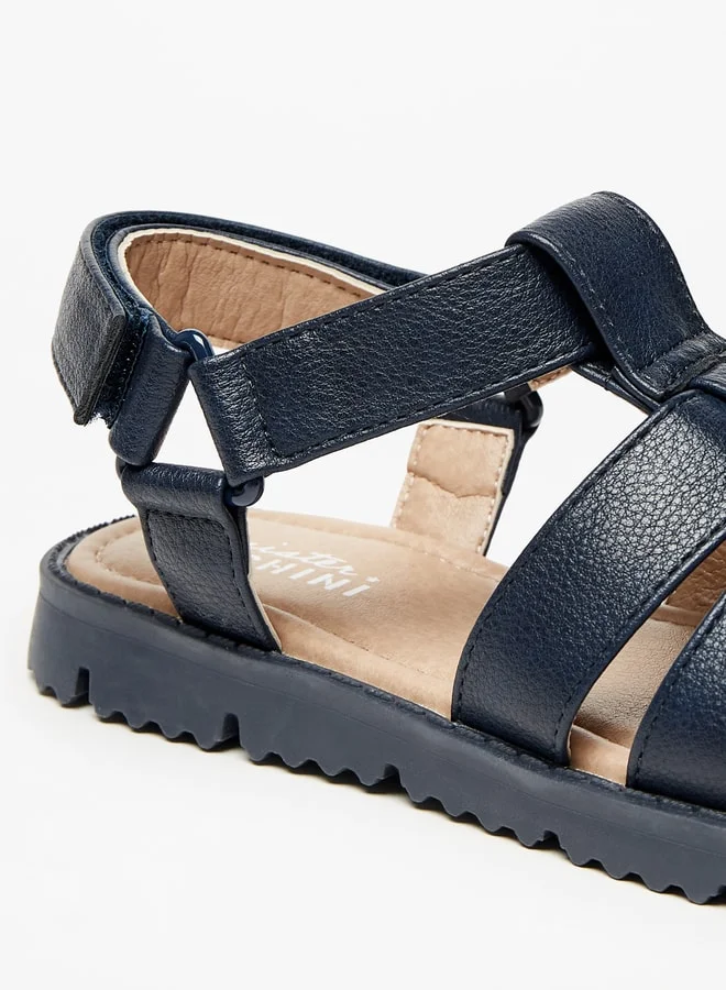 سيد دوتشيني Boys Textured Strap Sandals with Hook and Loop Closure