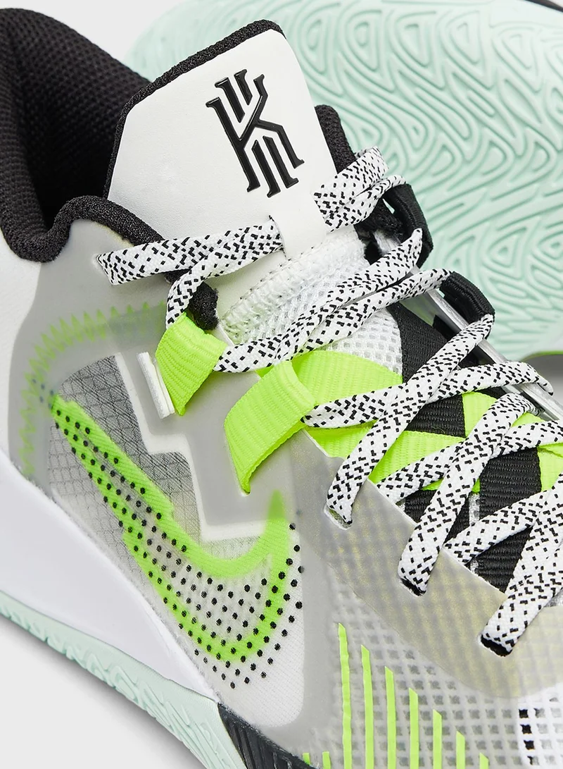 Nike Kyrie Flytrap V Basketball Shoes