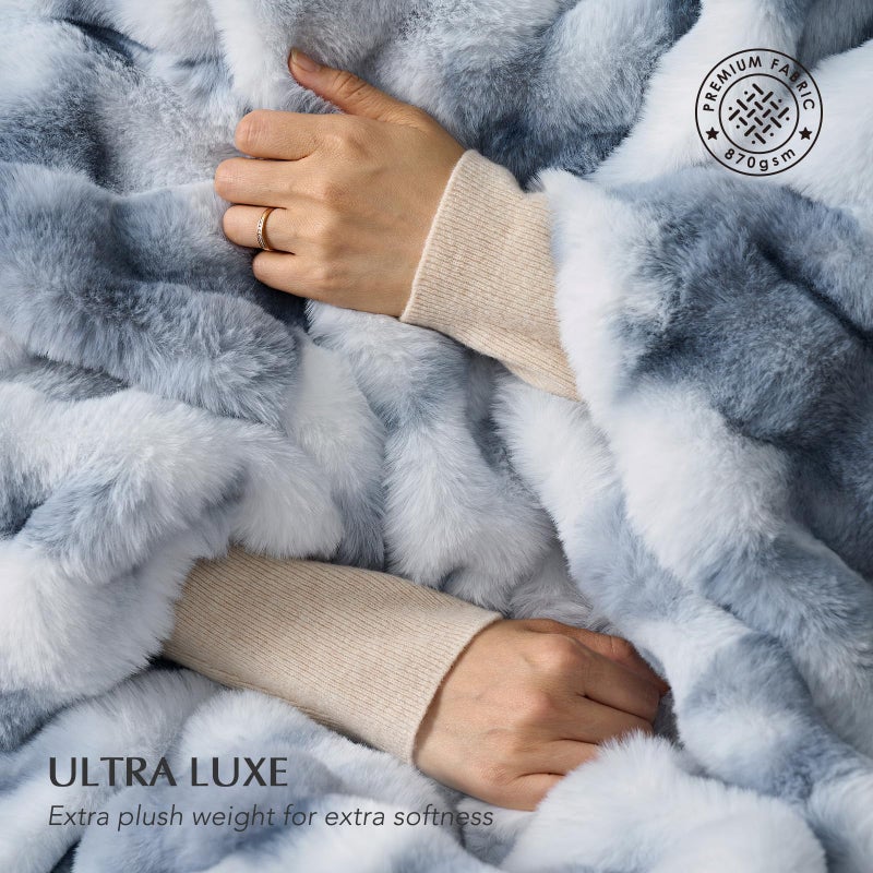 EverGrace Ultra Soft Luxury Fluffy Faux Rabbit Fur Throw Blanket, Thick Warm Bubble Throw for Bed, Cozy Plush Reversible Blankets for Couch, Chair, Sofa, Cloud Blue, 50x60 Inches - Image 3