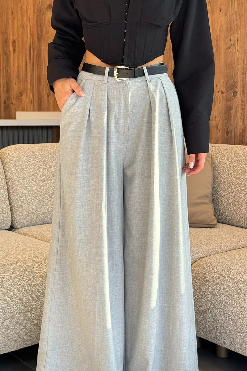 Gülseli Women's Belted Waist Pleated Wide Leg Palazzo Trousers  - Image 4