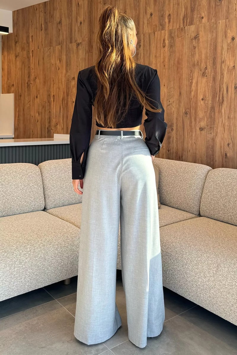 Gülseli Women's Belted Waist Pleated Wide Leg Palazzo Trousers  - Image 3