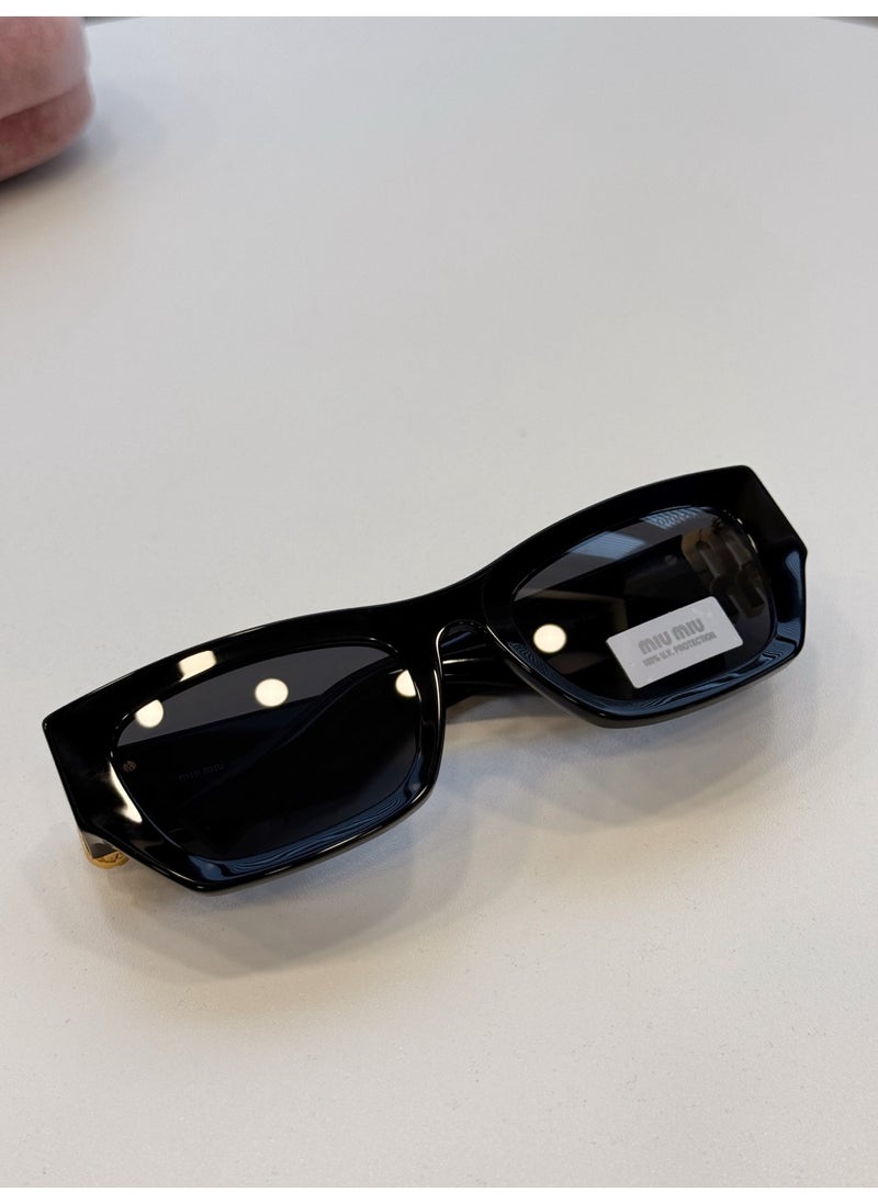 Miu Miu Eyewear Series MIU～MIU Letter Light Cat-Eye Sunglasses  - Image 2