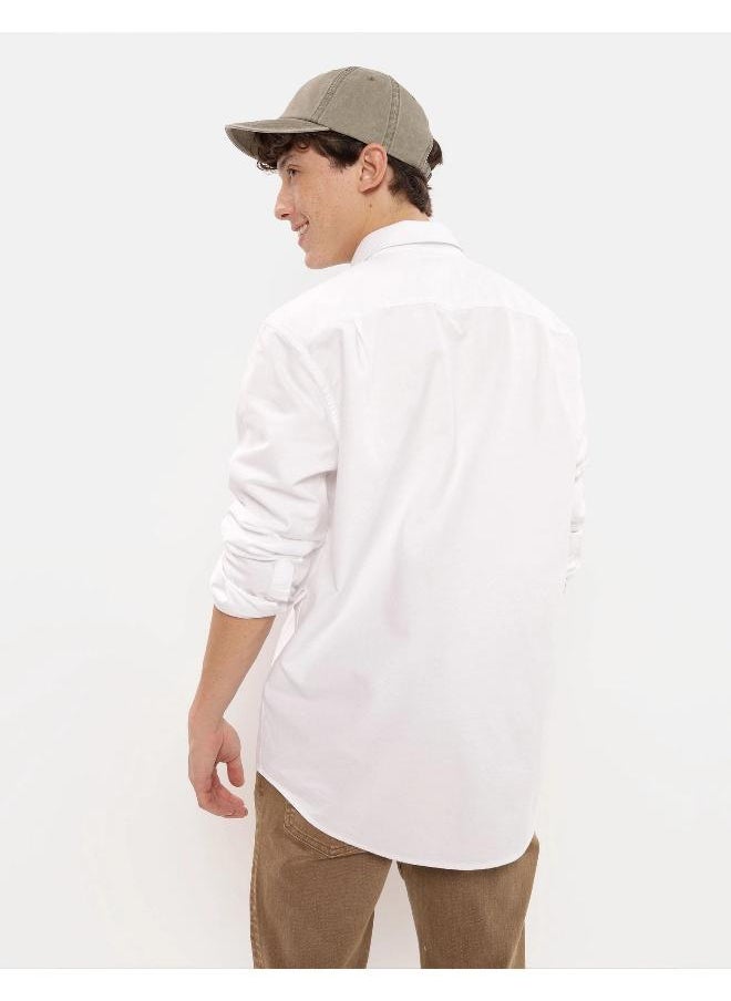Regualr Fit Button Up Oxford Shirt - https://f.nooncdn.com/p/pzsku/Z1C1B4E70AF8B6D89341FZ/45/_/1740981239/dc87b903-7d3c-4c3f-819d-4db1b7e6f274.jpg?format=jpg&width=original