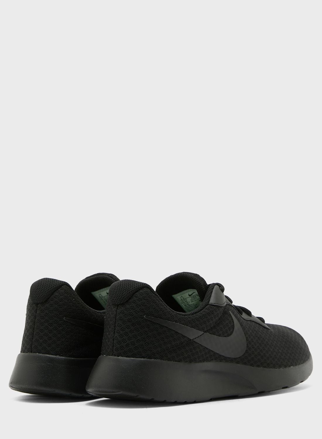 nike black shoes tanjun