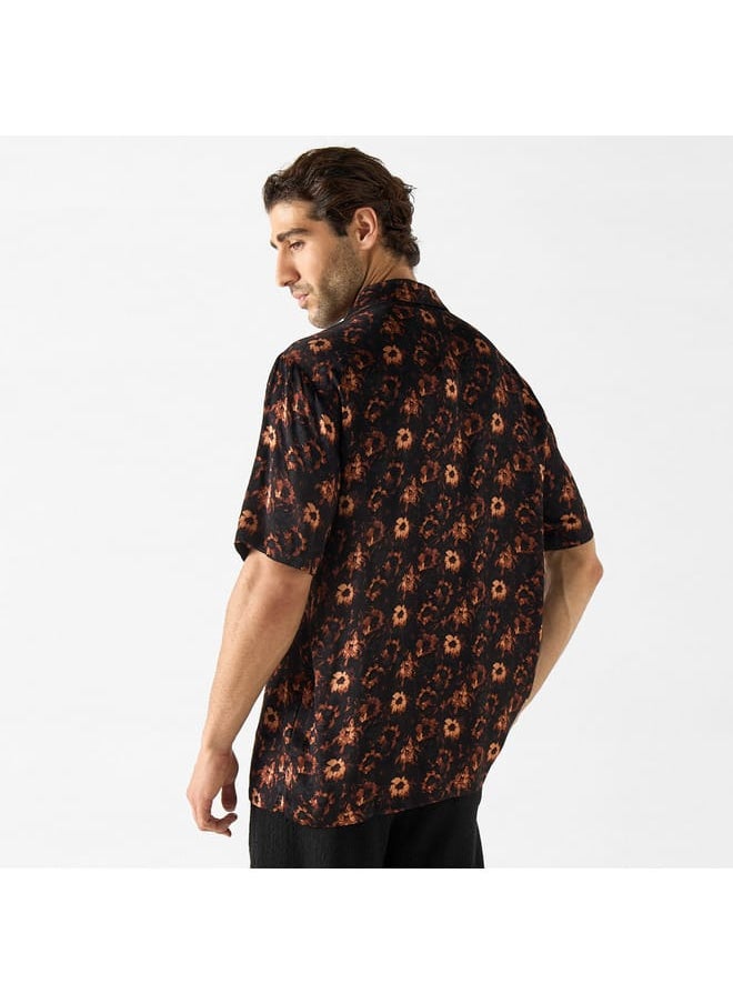 Iconic Iconic All-Over Floral Print Camp Collar Shirt with Short Sleeves  - Image 3