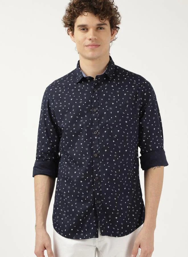 تايك تو قميص رجالي بياقة ضيقة وطبعة زهور من هارد سودا