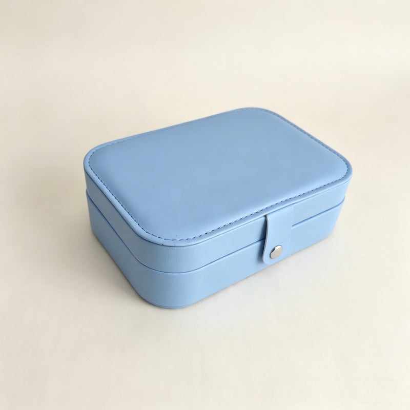 Travel-Friendly PU Leather Jewelry Box - Compact, Dustproof, Scratch-Resistant Organizer for Rings, Earrings, and Lipstick