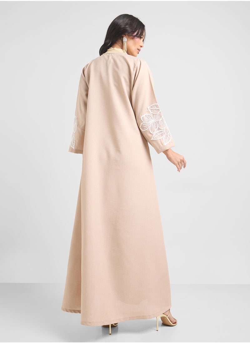 Khizana Printed Abaya  - Image 2