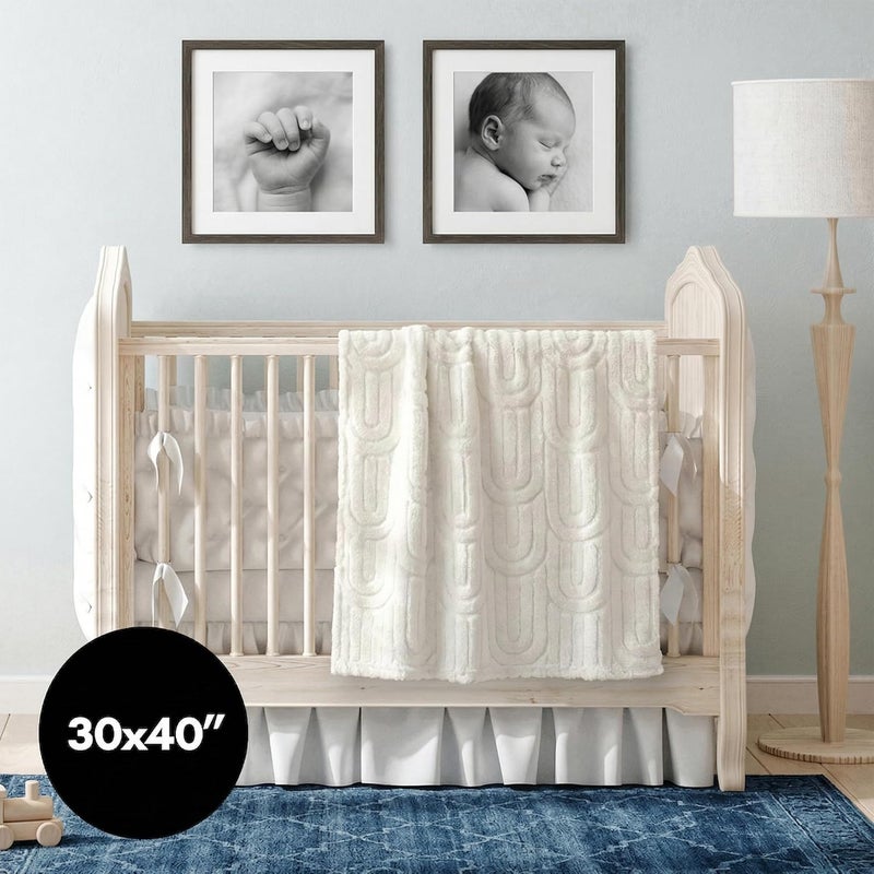 Americanflat 30x40 Jacquard Kids Throw Blanket - Soft and Breathable Mini Fleece Throw Blanket for Couch, Bed, Chair - Fleece Blankets Perfect for Home, Bedroom, or Outdoor - Rainbow Design in Cream - Image 2