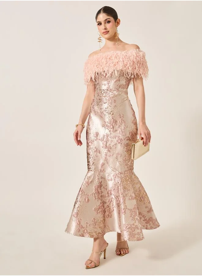 ستايلي Styli Jacquard Faux Fur Detail Mermaid Maxi Dress