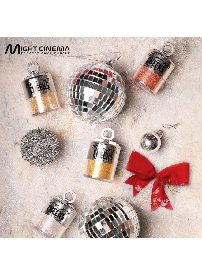 مايت سينما بلاشر بودرة وهايلايتر مايت سينما – أحمر خدود ثنائي بألوان مثالية جذابة وإطلالة أنيقة – تركيبة فائقة النعومة وثبات طويل الأمد – يمنح لمعاناً مضيئاً (Luminous) مع جزيئات الميكا اللامعة – بودرة خدود احترافية لخدود مثالية. -ذهبى - Image 5