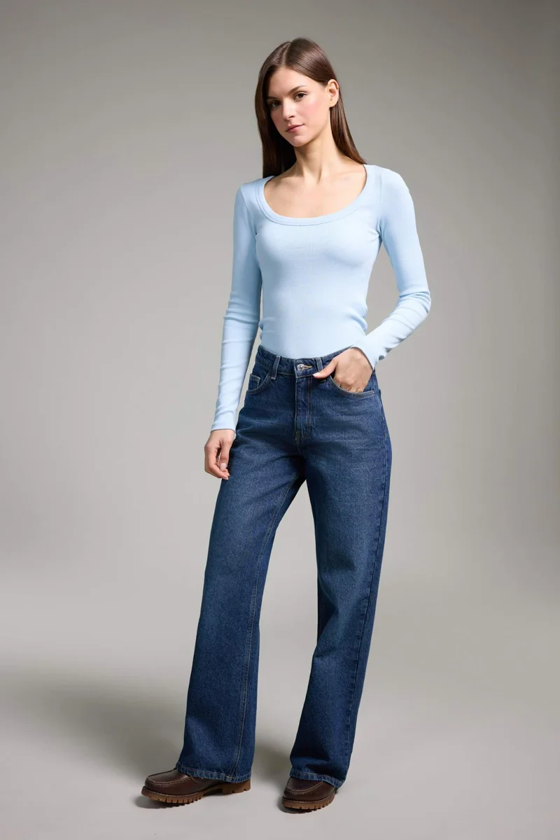 DeFacto Slim Fit Round Collar Basic Camisole Long Sleeve T-Shirt