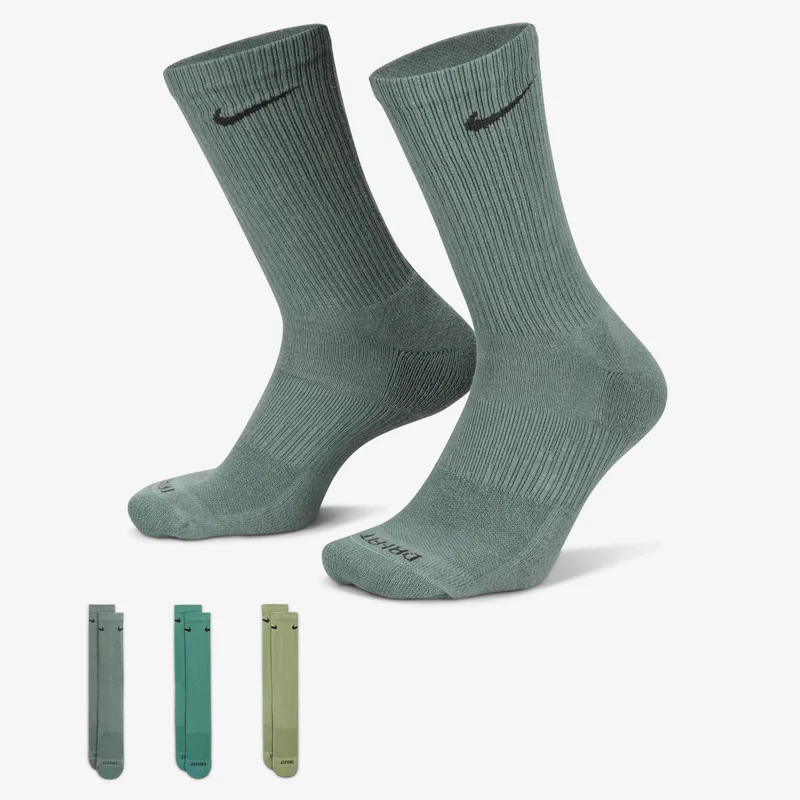Nike Everyday Plus Cushioned Training Crew Socks (3 Pairs)