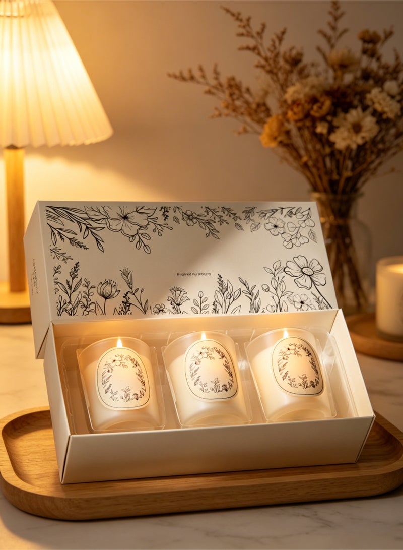 كاندل علبة هدايا من ثلاث قطع من شموع الصويا العطرية - عطر من الزيوت العطرية الطبيعية، فتيل قطني خالٍ من الرصاص، شموع فاخرة صديقة للبيئة في برطمانات زجاجية للنساء أو الأمهات أو الهدايا، بثلاث روائح مختلفة، اللون: أبيض - Image 1