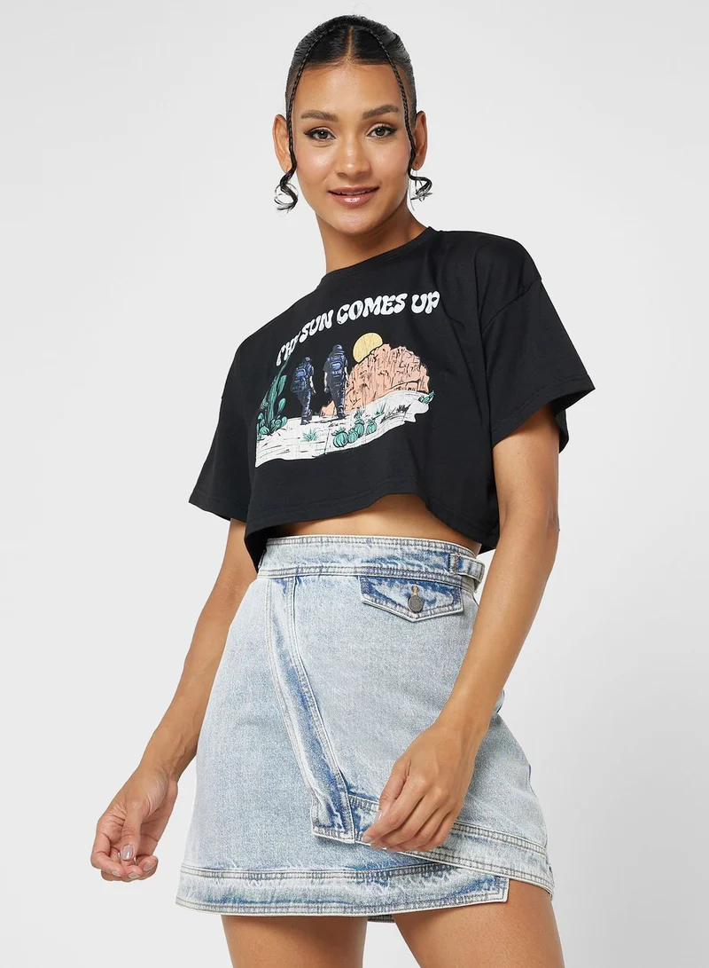 Ginger Cropped Graphic T-Shirt
