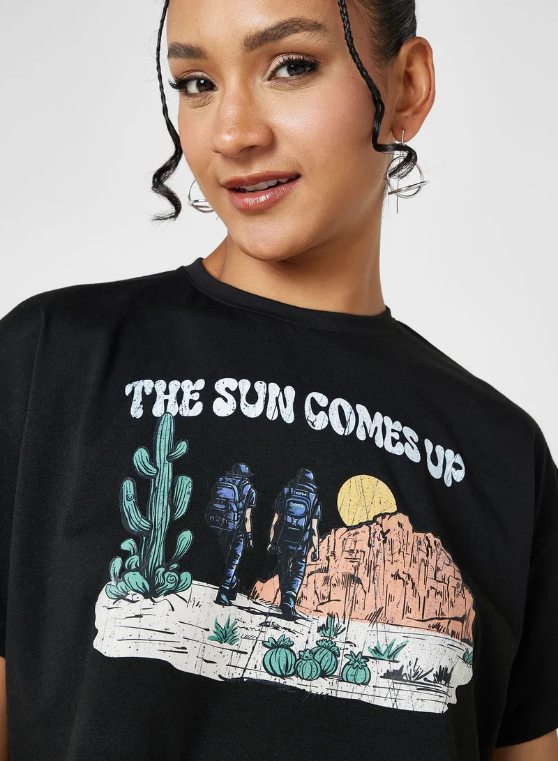 Ginger Cropped Graphic T-Shirt