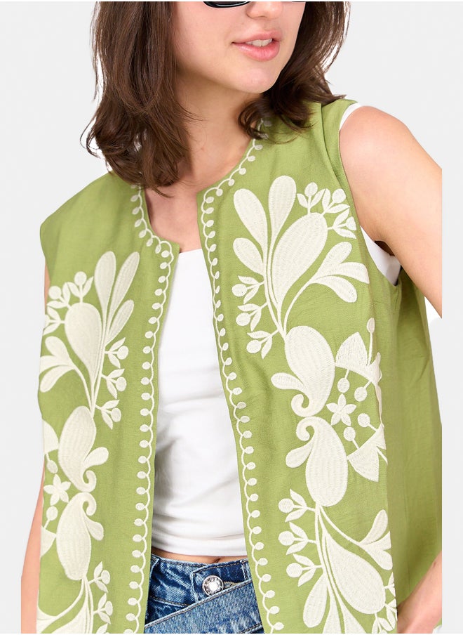Clue Embroidered Tencel Vest  - Image 4