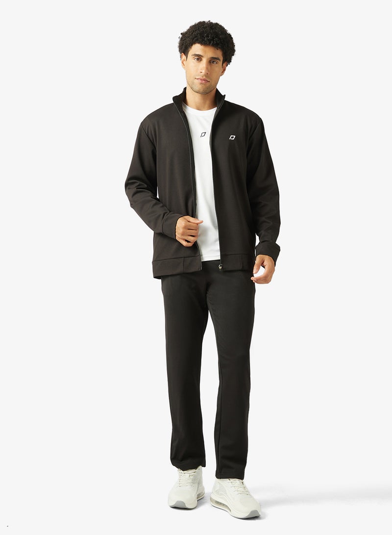 فورورد بدلات رياضية بشعار - Image 1