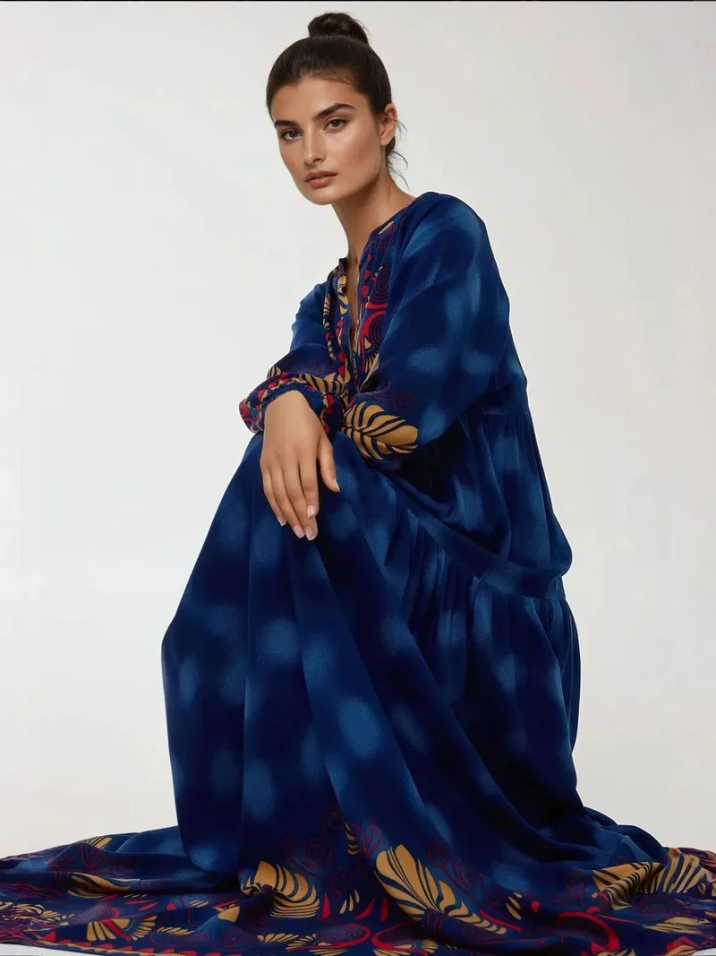 زوبعة فستان ماكسي طويل الأكمام من الفيسكوز مطبوع