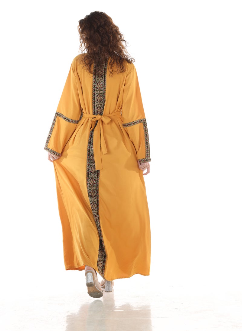 MyesuQ An Elegant Embroidered Palestinian Jellabiya - Image 3