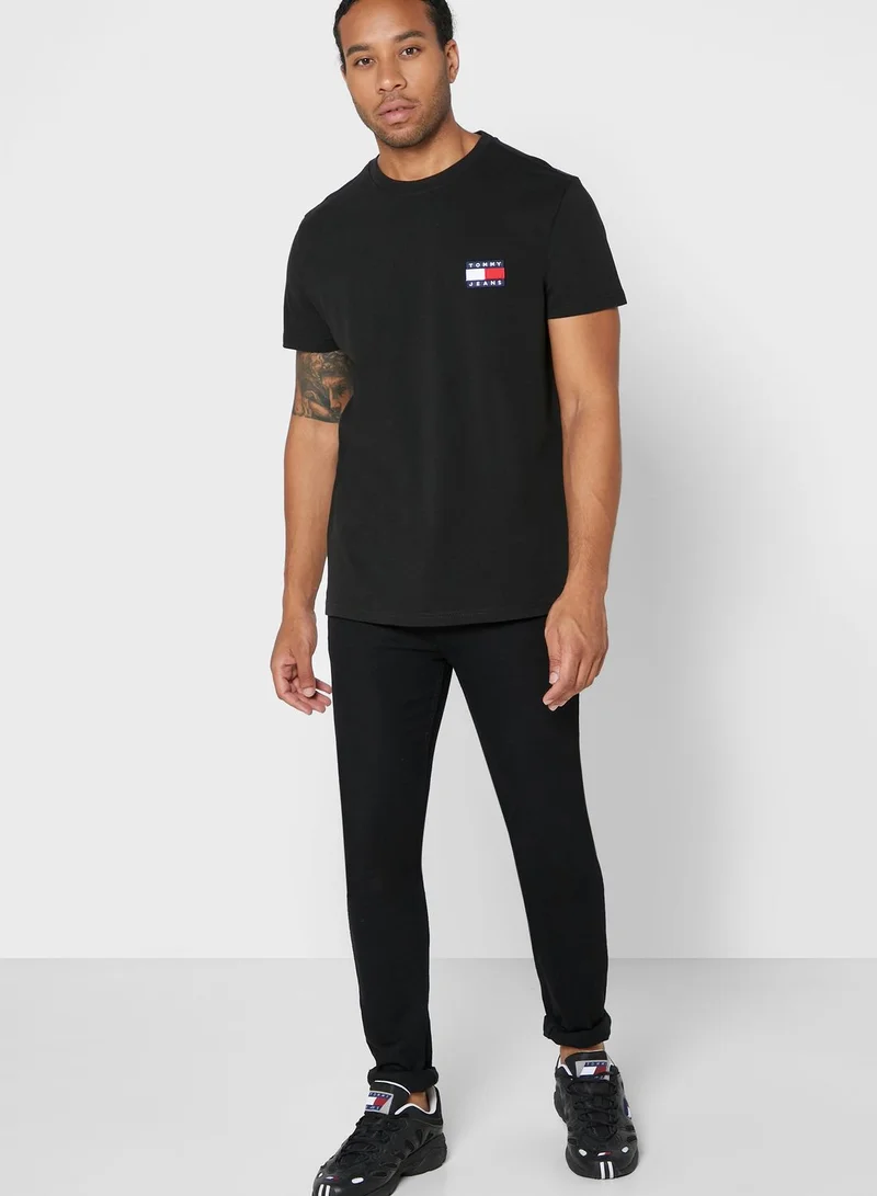 TOMMY JEANS Logo Badge Crew Neck T-Shirt