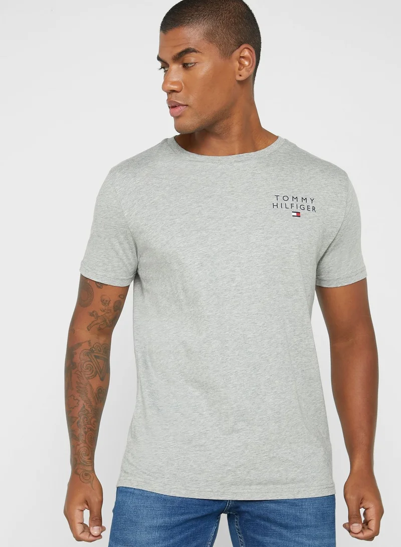 TOMMY HILFIGER Logo Crew Neck T-Shirt