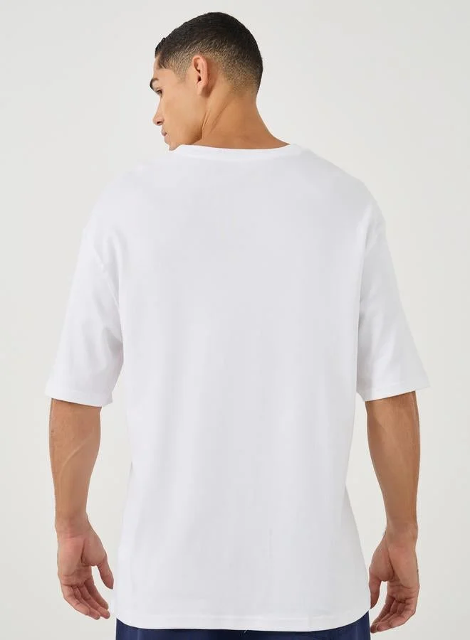 Styli Embroidered Detail Crew Neck Oversized T-Shirt