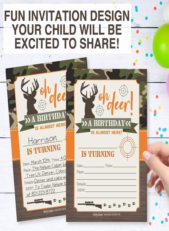 هادلي ديزاينز تصاميم هادلي لدعوات أعياد ميلاد الأطفال - تصميم مموه - 25 دعوة لحفلة عيد ميلاد بطابع صيد الغزلان للأولاد، دعوات مموهة لحفلة "يا غزال" للأولاد، لوازم حفلات صيد لطيفة، صنع في الولايات المتحدة الأمريكية - Image 5