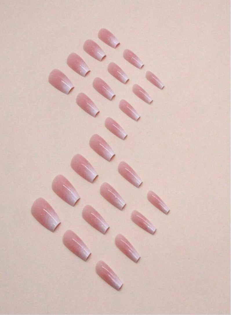 Nails in transitional pink shades with glitter, 24 pieces - Image 2