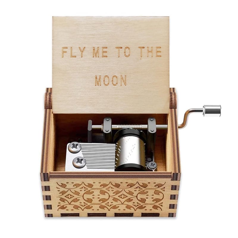 Hefonti Fly Me to The Moon Music Box for Wife Girlfriend Husband Bofriend Fly Me to The Moon Christmas Birthday Gift for Him Her Hand Crank Wood Music Box