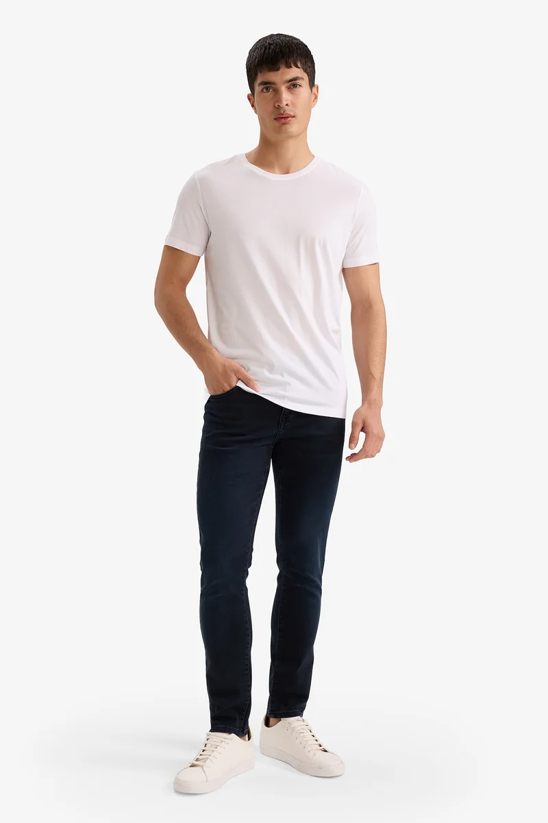 ديفاكتو Pedro Slim Fit Regular Waist Skinny Leg Jeans