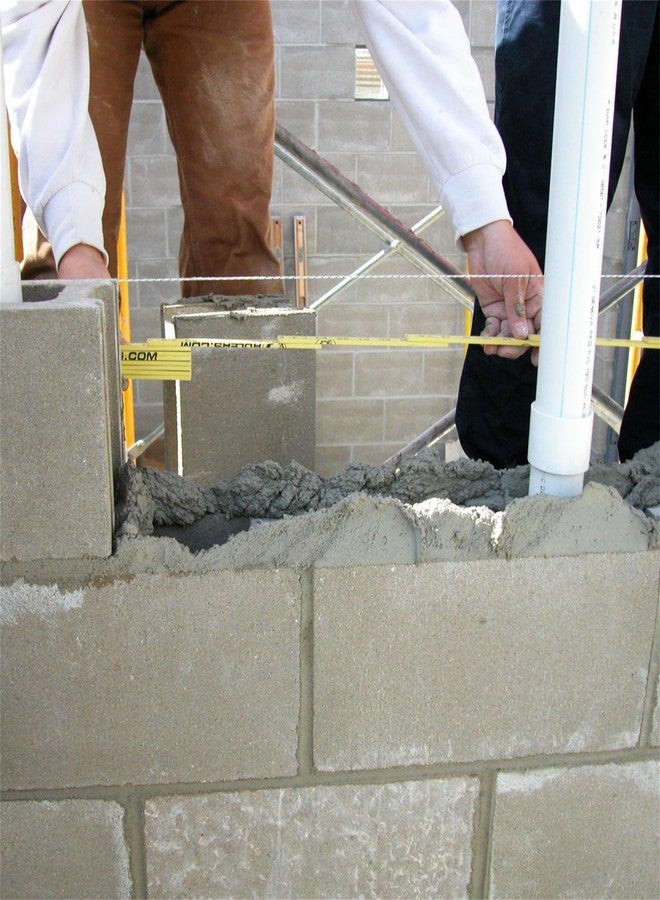 مارشال تاون مسطرة MARSHALLTOWN Rhino، مسافات كبيرة بين الطوب، قياسات دقيقة، تصميم مفصل قابل للطي سهل الإغلاق، مسطرة بناء، مقاومة للعوامل الجوية، 6647 - Image 5