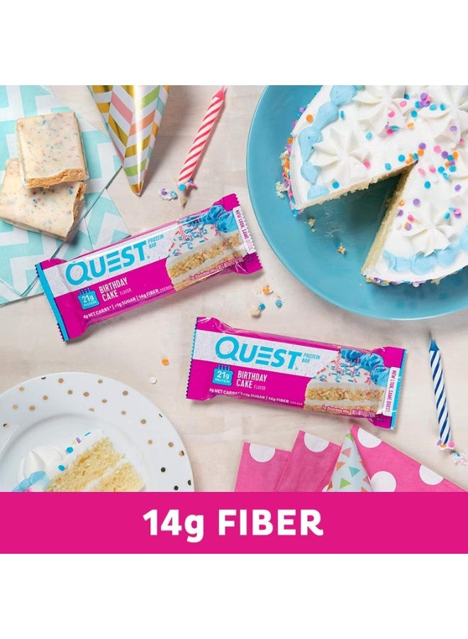 ألواح بروتين كويست بنكهة كعكة عيد الميلاد - ألواح وجبات خفيفة غنية بالبروتين، قليلة السكر، قليلة الكربوهيدرات (عبوة من 12 قطعة × 60 غرام) - Image 2
