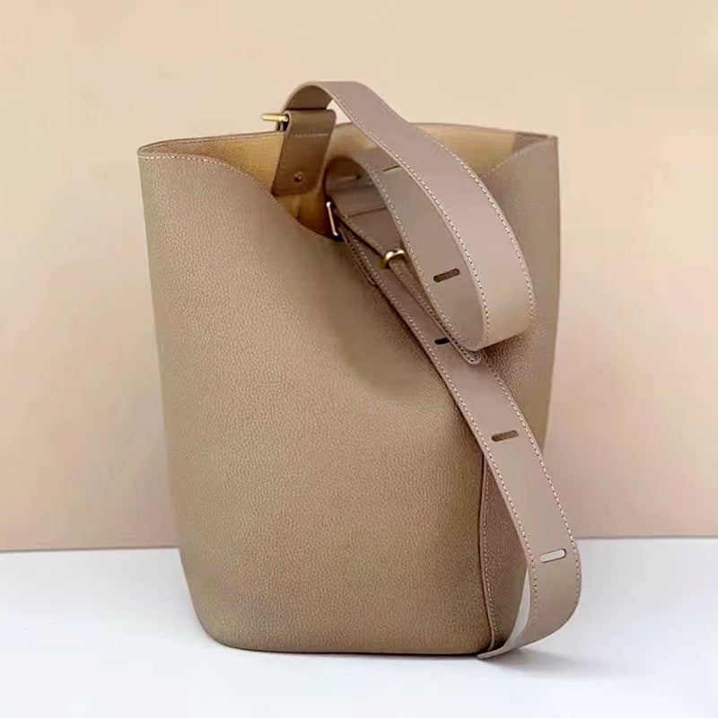 Top Layer Cowhide Bucket Bag Niche Design High-End Shoulder Bag Lazy Commuter Crossbody Bag - Image 1