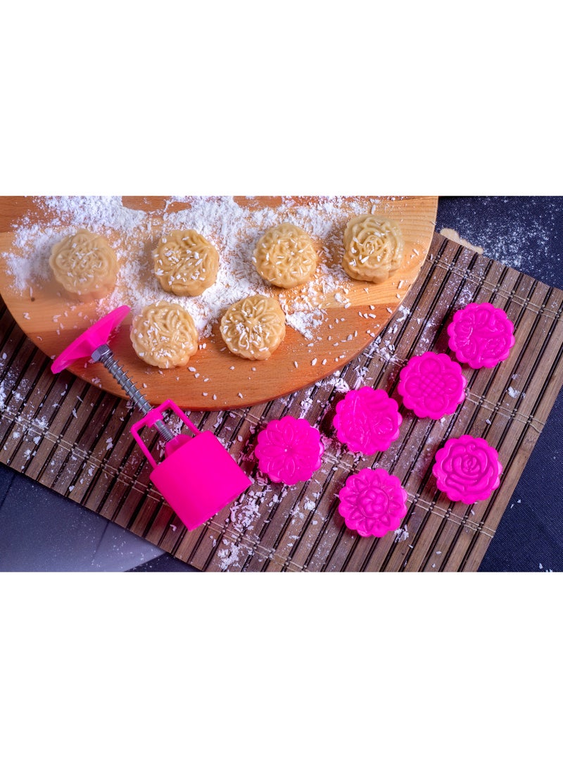 Kahk and Maamoul press used to shape and decorate Kahk and Maamoul - Image 1