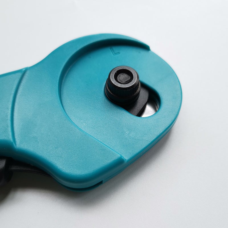 45mm Automatic Locking Rotary Cutter - FT-145 - Image 4