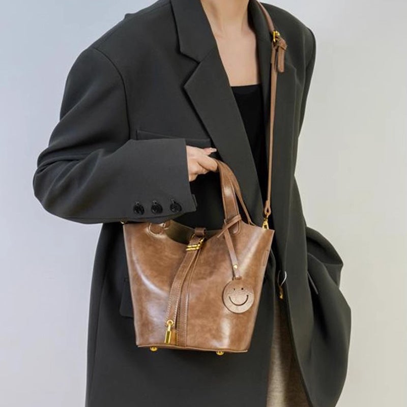Retro Large Capacity Double Bucket Bag Women'S High-Quality Handbag Commuting Casual Shoulder Crossbody Bag - Image 4