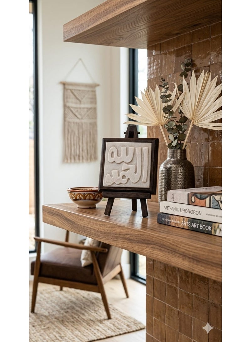 Elegant wooden decorative plaque with a wooden stand, 15*15 cm, adds a touch of beauty to the home. - Image 2