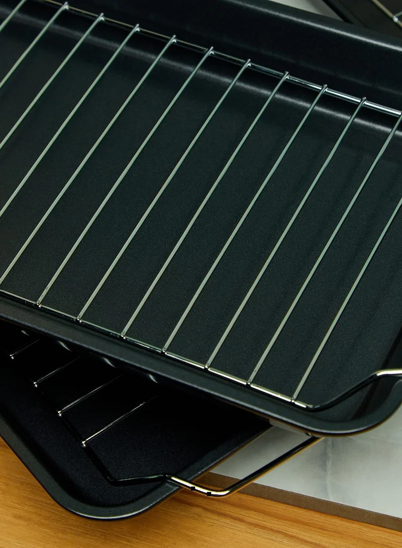 Premier Set Of 3 Non-Stick Roasting Trays